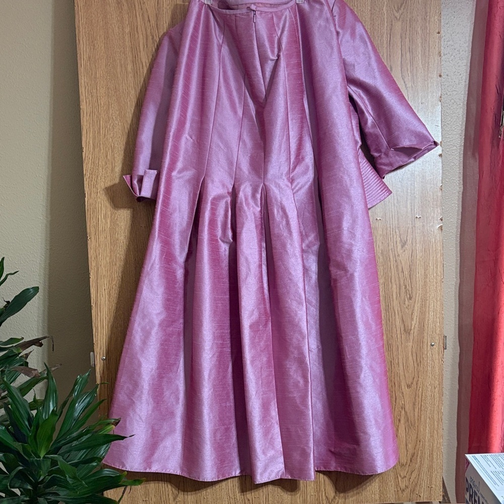 JS Collections Mauve Skirt Set - Picture 14 of 14